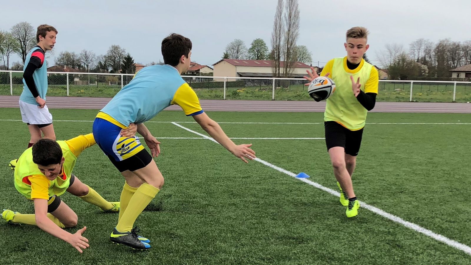 Les U12 &amp; U14 en stage avec l&#039;US Oyonnax